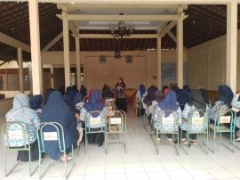 PEMBINAAN DAN PERTEMUAN RUTIN KADER POSYANDU